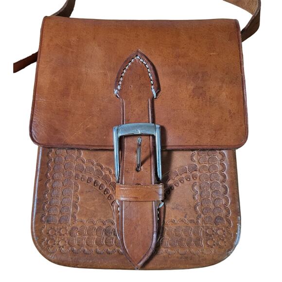 Artist Hand Tooled Leather Camera Crossbody Bag - Picture 2 of 10